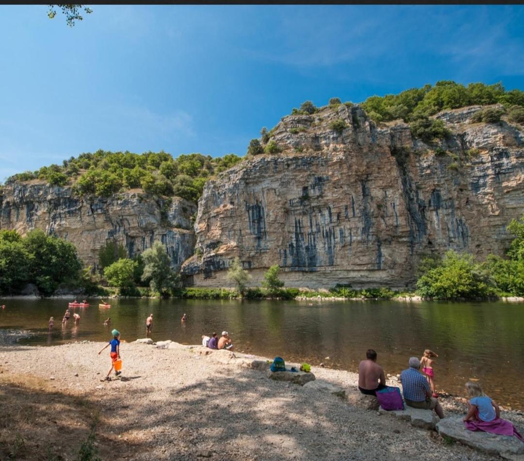 L Appart D En Face Sarlat-la-Caneda Exterior photo