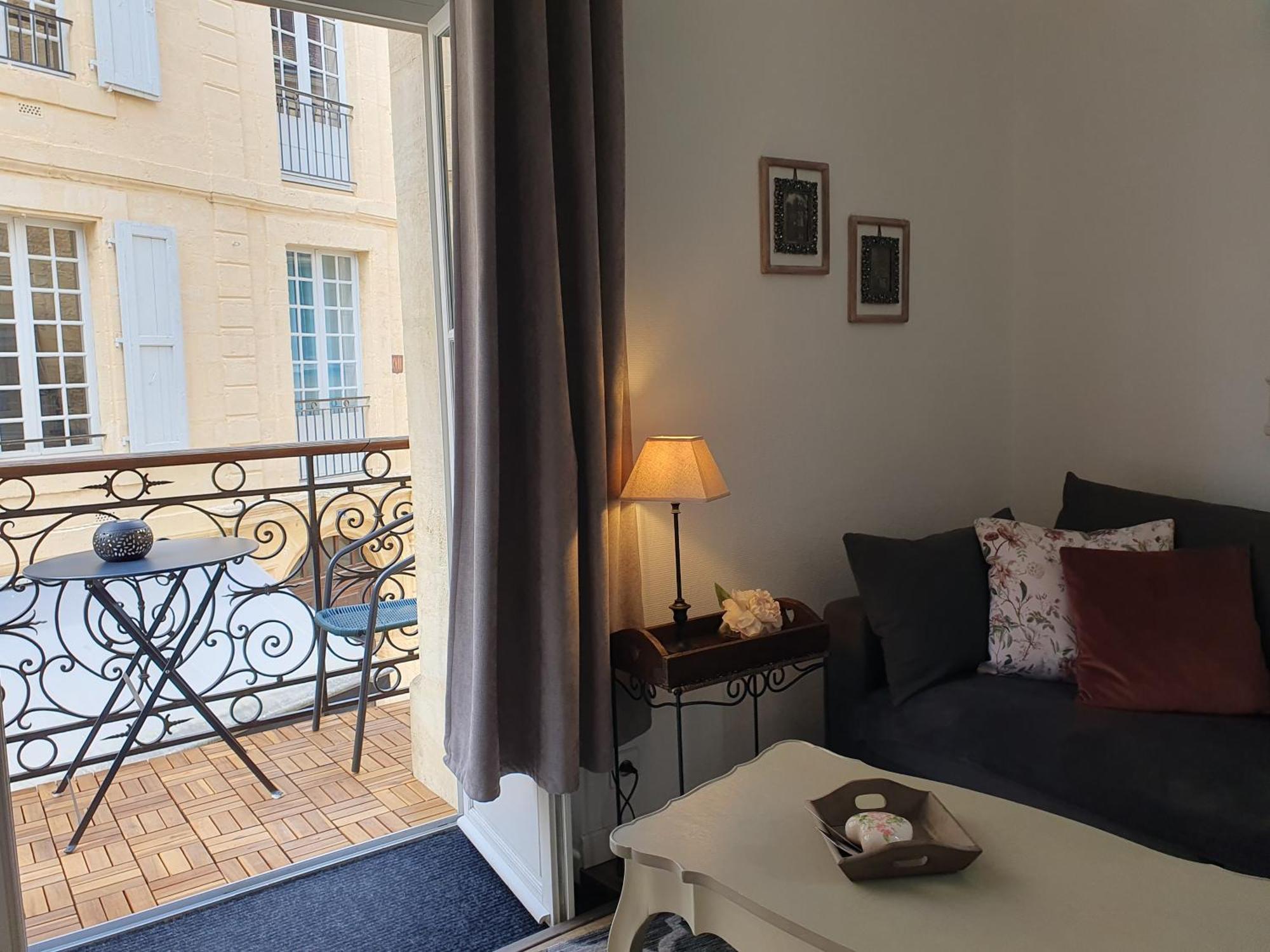 L Appart D En Face Sarlat-la-Caneda Exterior photo